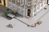 Kolejki i akcesoria - Auhagen Płyty chodnikowe z akcesoriami 42657 - miniaturka - grafika 1